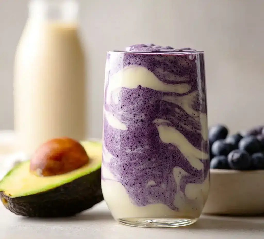 Avocado, Blueberry and Pineapple Cloud Smoothie Recipe